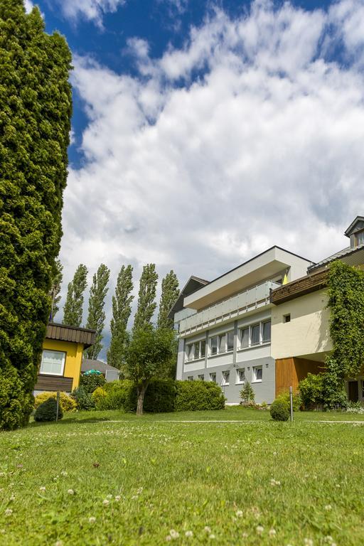Gaestehaus Krappinger/Pizzeria Mamma Mia Оссиах Экстерьер фото